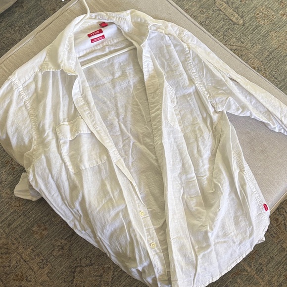 Levi's Crisp White Casual Shirt - Picture 1 of 3